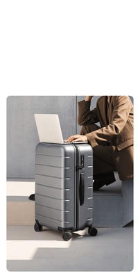 حقيبة كلاسيك 24 بوصة، لون رمادي، من شاومي